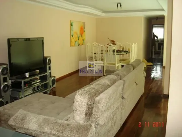 Sobrado com 135m² 4 quartos e 6 banheiros, à venda ou para alugar, no bairro Jardim São Luís em São Bernardo do Campo