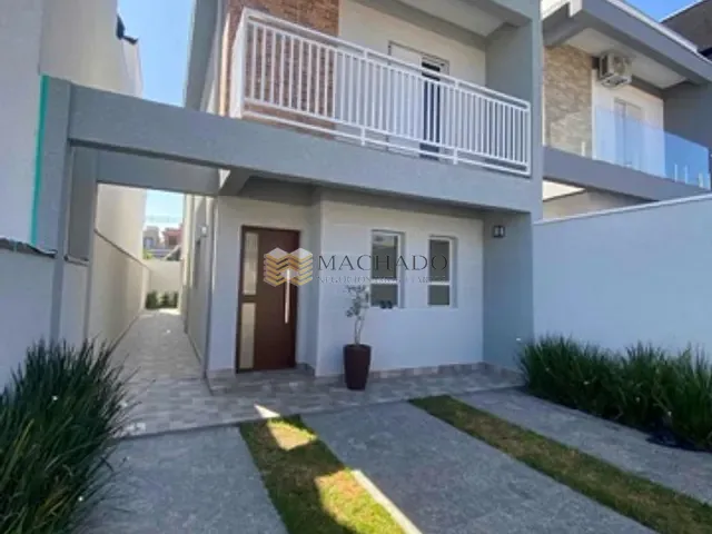 Sobrado com 150m² 3 quartos e 4 banheiros, à venda, no bairro Chácara Jaguari (Fazendinha) em Santana de Parnaíba