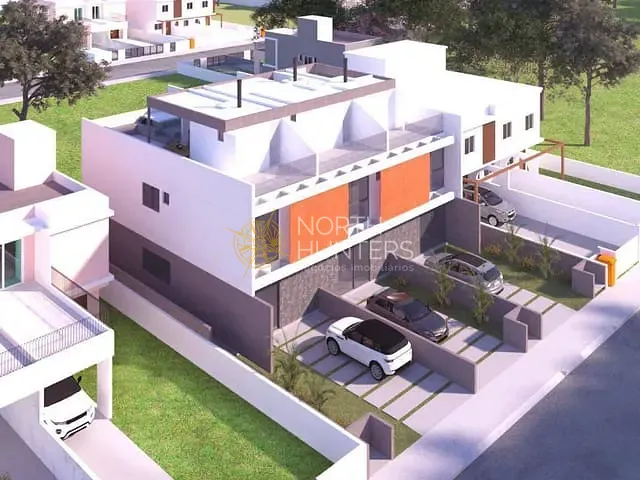 Sobrado com 150m² 3 quartos e 4 banheiros, à venda, no bairro Ingleses do Rio Vermelho em Florianópolis