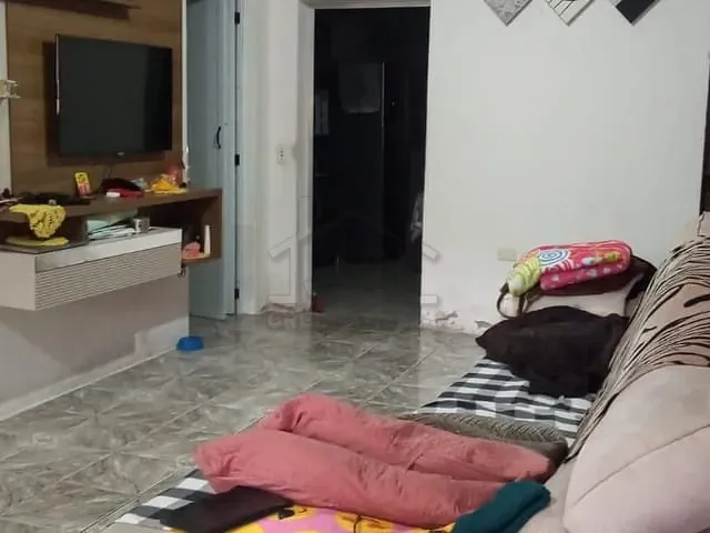 Sobrado com 465m² 3 quartos e 2 banheiros, à venda, no bairro Jardim Zaira em Mauá