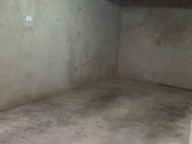 Sobrado com 465m² 3 quartos e 2 banheiros, à venda, no bairro Jardim Zaira em Mauá