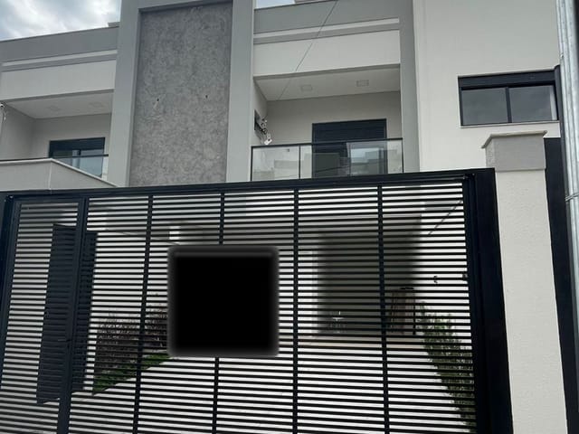 Foto do Sobrado - Excelente Tripex à venda no bairro São Francisco de Assis em Camboriú, SC | Lions Group Imóveis