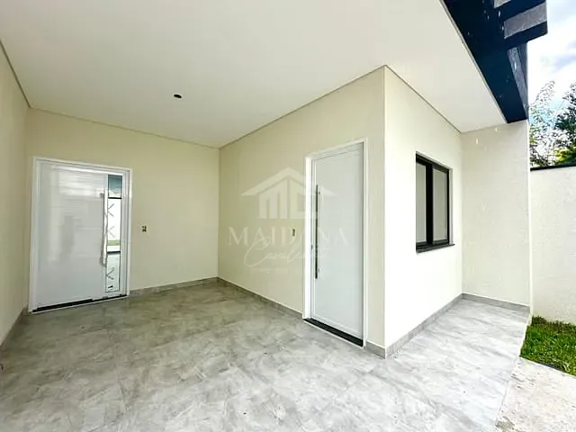 Sobrado com 180m² 3 quartos e 3 banheiros, à venda, no bairro Centro em São José dos Pinhais