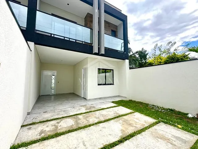 Sobrado com 180m² 3 quartos e 3 banheiros, à venda, no bairro Centro em São José dos Pinhais
