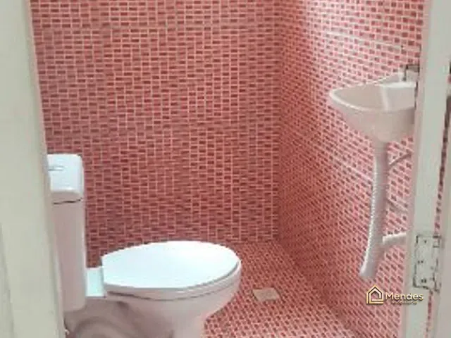 Sobrado com 145m² 3 quartos e 3 banheiros, à venda, no bairro Sítio Cercado em Curitiba