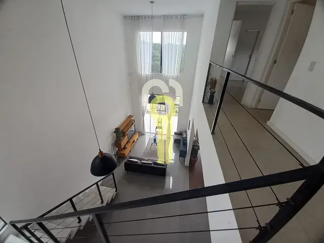 Sobrado 3 quartos e 4 banheiros, à venda, no bairro Jardim Caiapiá em Cotia