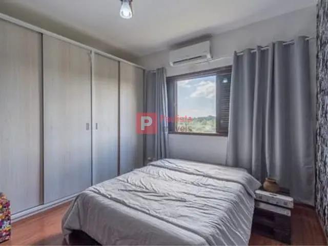 Sobrado 5 quartos e 5 banheiros, à venda, no bairro Chácara Remanso (Caucaia do Alto) em Cotia