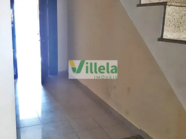 Sobrado com 125m² 3 quartos e 1 banheiro, à venda, no bairro Vila Amélia em Poá