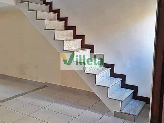 Sobrado com 125m² 3 quartos e 1 banheiro, à venda, no bairro Vila Amélia em Poá