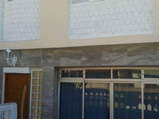 Sobrado 4 quartos e 3 banheiros, à venda, no bairro Vila Eldízia em Santo André
