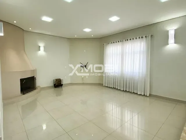 Casa com 1000m² 3 quartos e 5 banheiros, à venda, no bairro Esplanada do Carmo em Jarinu