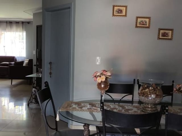 Foto do Sobrado - SobradoJardin Santa Clara com 4 dormitórios à venda, 270 m² por R$ 900.000 - Jardim Santa Clara - Londrina/PR | Aurora Imobi