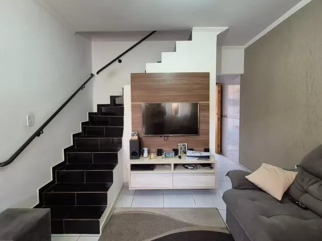 Sobrado 2 quartos e 2 banheiros, à venda, no bairro Parque Capuava em Santo André