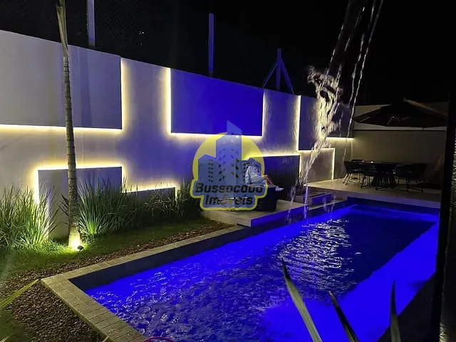 Sobrado com 320m², à venda, no bairro Alphaville 04 em Santana de Parnaíba