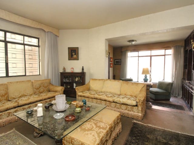 Foto do Sobrado - Sobrado para venda em Jardim da Glória com 4 quartos, sendo 2 suítes, 350m² | Correteria Imóveis