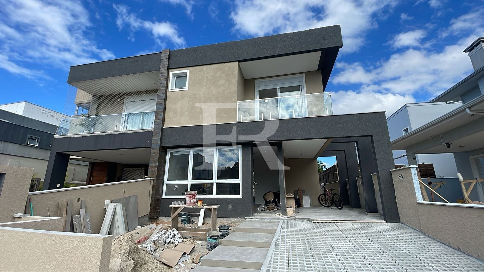 Sobrado à venda com 4 quartos, 250m² - Foto 39