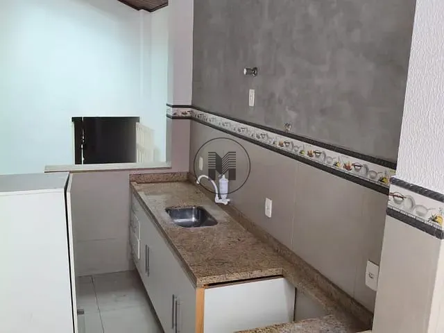 Sobrado 3 quartos e 1 banheiro, para alugar, no bairro Nova Guará em Guaratinguetá