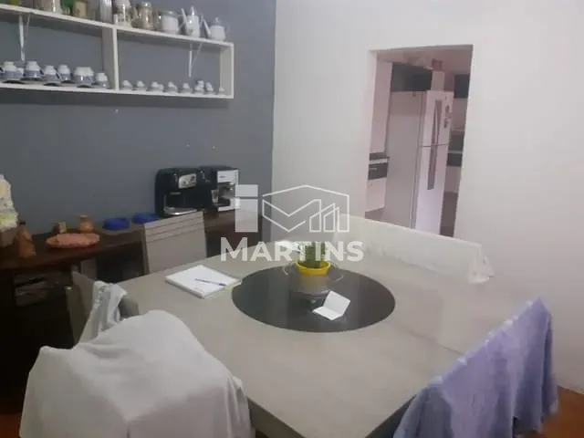 Sobrado 3 quartos e 2 banheiros, à venda, no bairro Vila Andrade em São Paulo