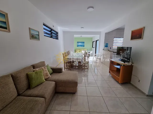 Sobrado com 217m² 4 quartos e 3 banheiros, para alugar, no bairro Prainha em São Francisco do Sul