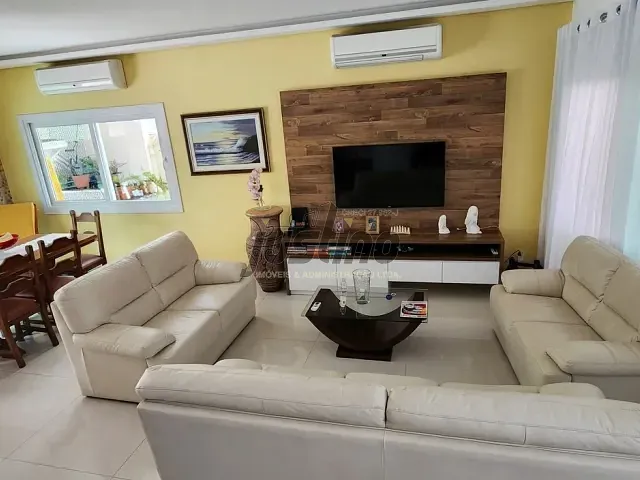 Sobrado com 283m² 3 quartos e 2 banheiros, à venda, no bairro Vila São Paulo em Itanhaém