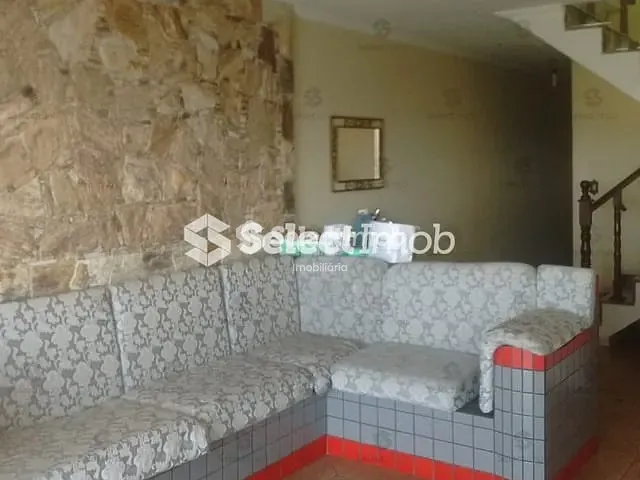 Sobrado com 250m² 3 quartos e 3 banheiros, à venda, no bairro Jardim Esperança em Mauá