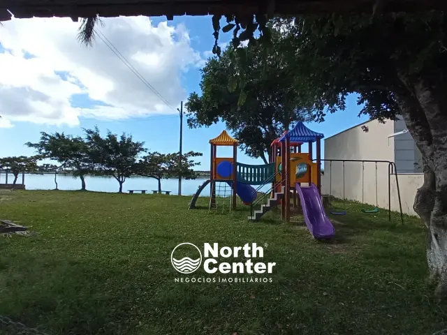 Sobrado com 74m² 2 quartos e 3 banheiros, à venda, no bairro pinheiros em Balneário Barra do Sul