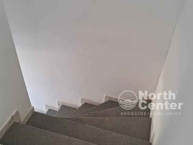 Sobrado com 74m² 2 quartos e 3 banheiros, à venda, no bairro pinheiros em Balneário Barra do Sul