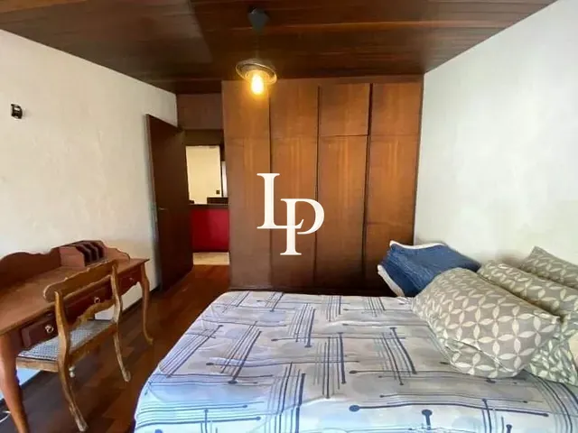 Sobrado com 500m² 5 quartos e 1 banheiro, à venda, no bairro Santa Maria em São Caetano do Sul