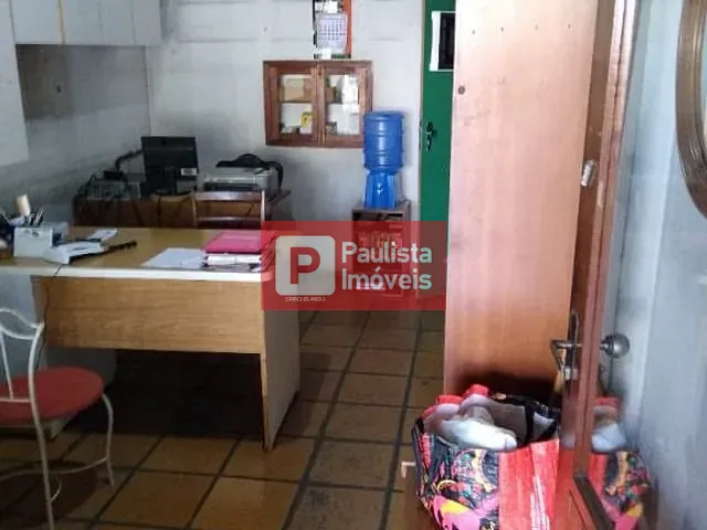 Sobrado com 462m² 3 quartos e 8 banheiros, à venda ou para alugar, no bairro Interlagos em São Paulo