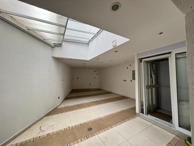 Foto do Sobrado - Sobrado com 5 dorms, Jardim Vergueiro, Sorocaba - R$ 965 mil, Cod: 218343 | Plus Negócios Imobiliários