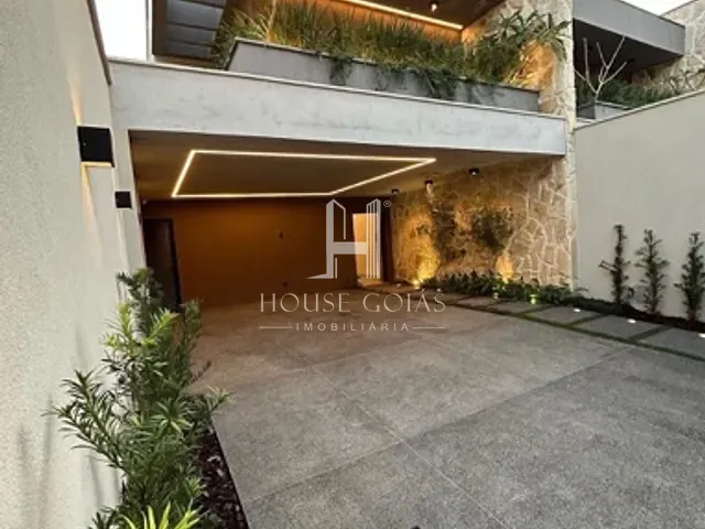 Sobrado com 210m² 3 quartos e 4 banheiros, à venda, no bairro Jardim Atlântico em Goiânia
