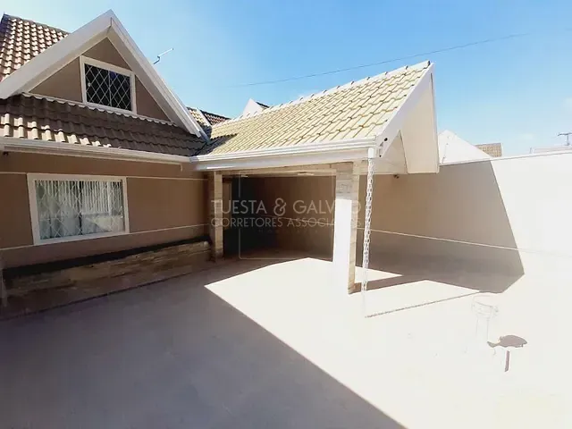 Sobrado com 78m² 2 quartos e 2 banheiros, à venda, no bairro São Gabriel em Colombo
