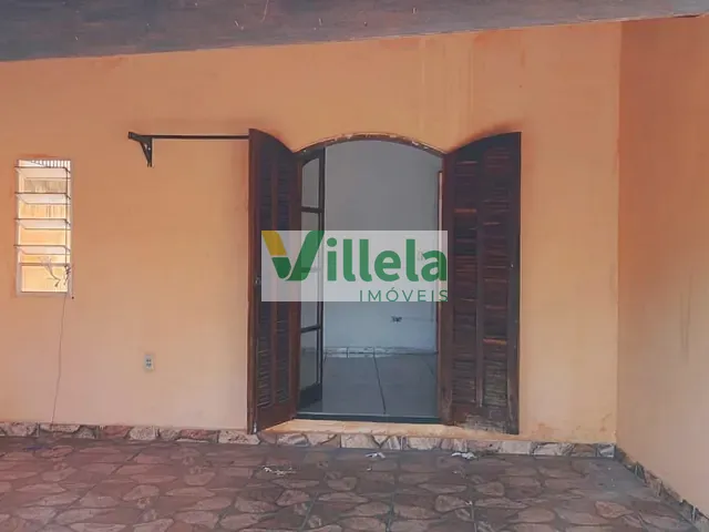 Sobrado 3 quartos e 2 banheiros, para alugar, no bairro Jardim São José em Poá