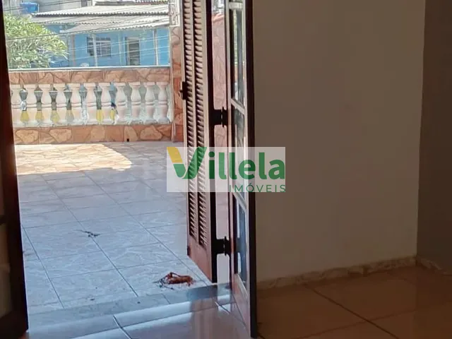 Sobrado 3 quartos e 2 banheiros, para alugar, no bairro Jardim São José em Poá
