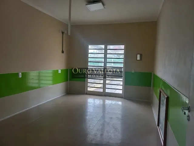 Sobrado com 220m², para alugar, no bairro Mooca em São Paulo