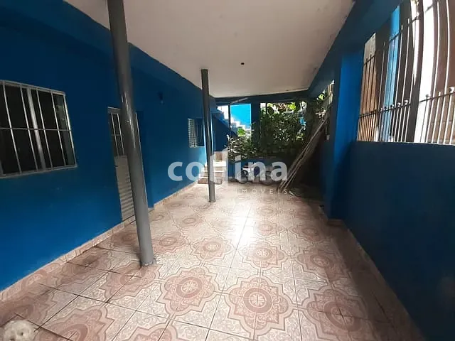 Sobrado com 250m² 5 quartos e 3 banheiros, à venda, no bairro Quitaúna em Osasco