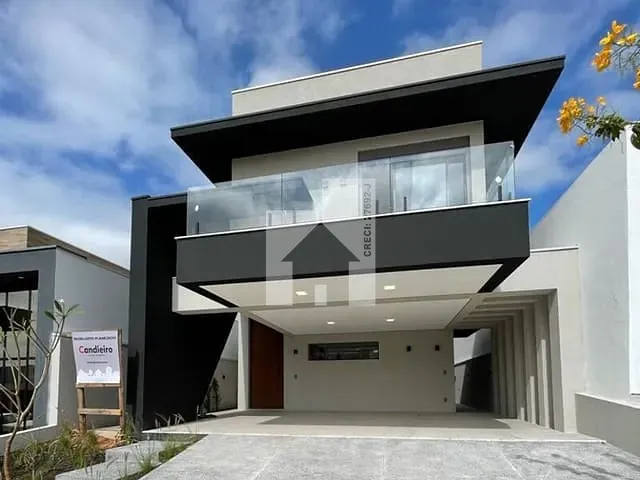 Sobrado com 300m² 3 quartos e 4 banheiros, à venda, no bairro Recanto Quarto Centenário em Jundiaí