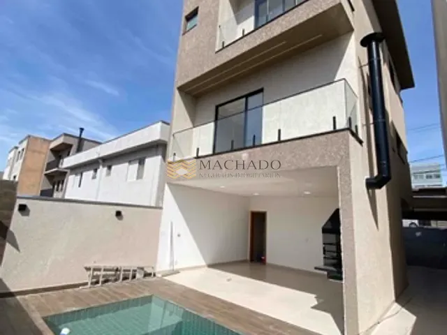 Sobrado com 175m² 3 quartos e 4 banheiros, à venda, no bairro Portais (Polvilho) em Cajamar