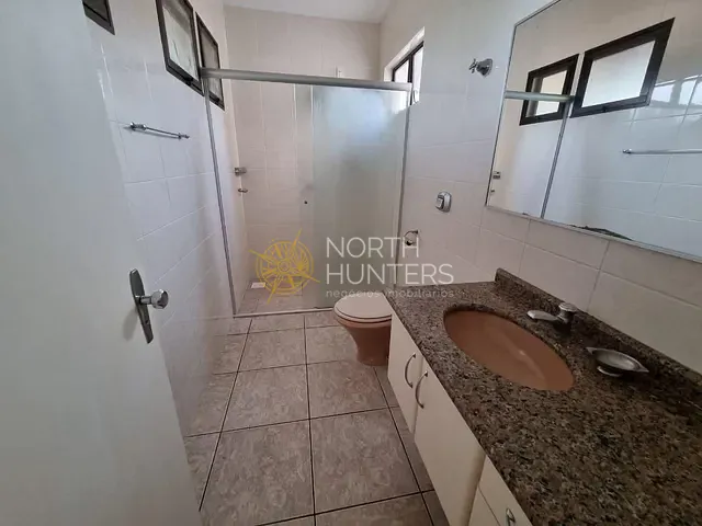 Sobrado 4 quartos e 3 banheiros, à venda, no bairro Prainha em São Francisco do Sul