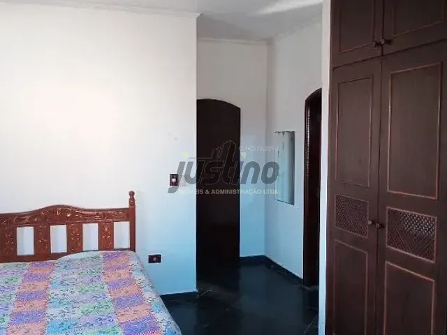 Sobrado com 368m² 4 quartos e 4 banheiros, à venda, no bairro Jardim Suarão em Itanhaém