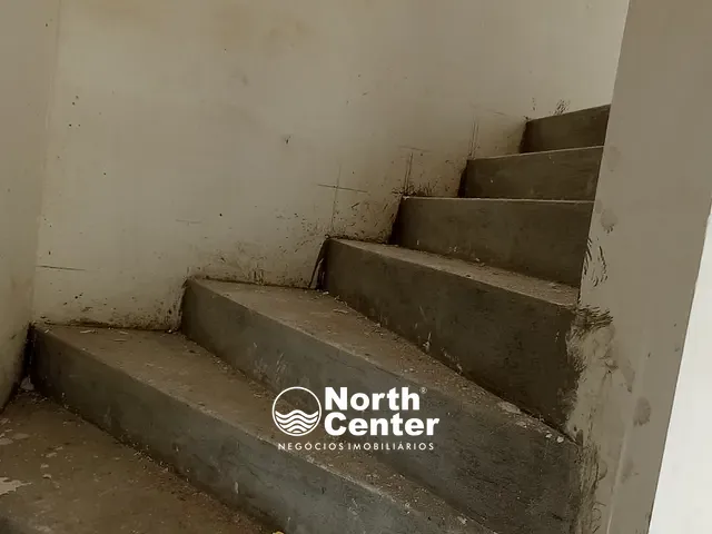 Sobrado com 74m² 2 quartos e 3 banheiros, à venda, no bairro pinheiros em Balneário Barra do Sul
