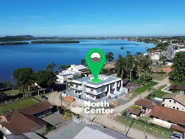 Sobrado com 74m² 2 quartos e 3 banheiros, à venda, no bairro pinheiros em Balneário Barra do Sul