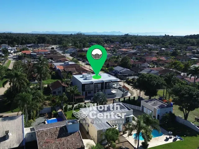 Sobrado com 74m² 2 quartos e 3 banheiros, à venda, no bairro pinheiros em Balneário Barra do Sul
