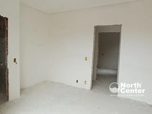 Sobrado com 74m² 2 quartos e 3 banheiros, à venda, no bairro pinheiros em Balneário Barra do Sul