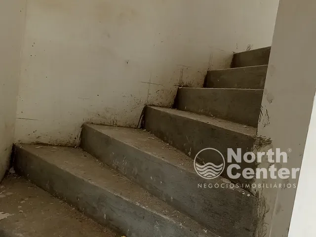 Sobrado com 74m² 2 quartos e 3 banheiros, à venda, no bairro pinheiros em Balneário Barra do Sul