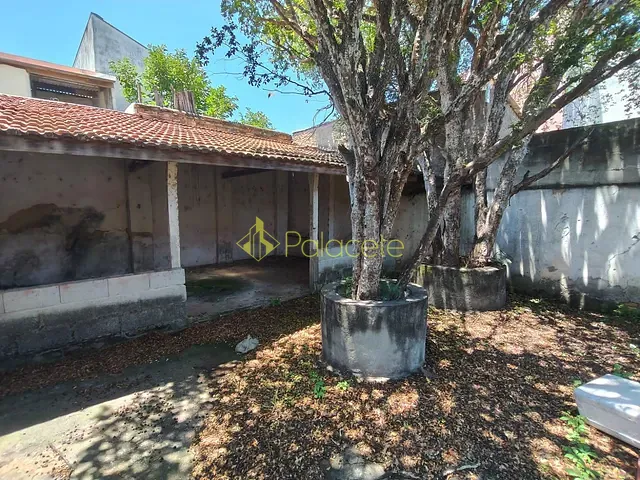 Sobrado com 240m² 3 quartos e 2 banheiros, à venda, no bairro Centro em Taubaté