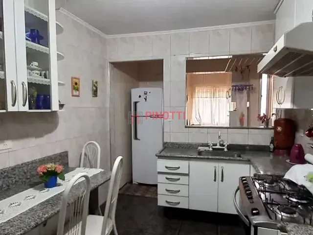 Sobrado 2 quartos e 2 banheiros, à venda, no bairro Baeta Neves em São Bernardo do Campo