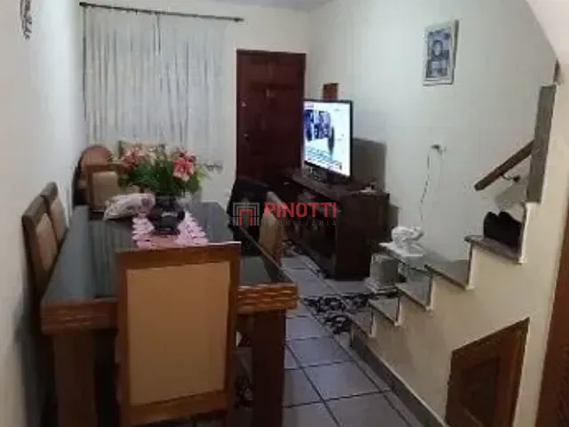 Sobrado 2 quartos e 2 banheiros, à venda, no bairro Baeta Neves em São Bernardo do Campo