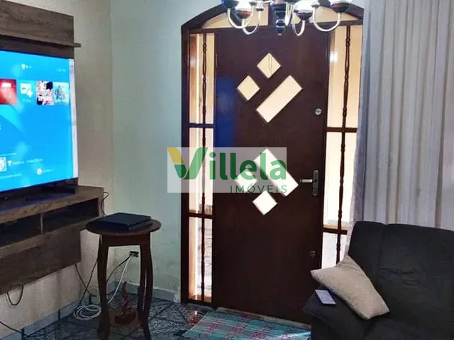 Sobrado com 450m² 3 quartos e 3 banheiros, à venda ou para alugar, no bairro Vila Perreli em Poá