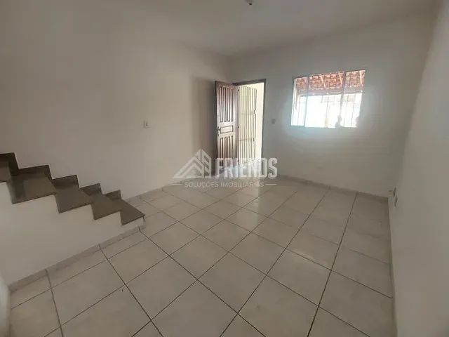 Sobrado com 90m² 2 quartos e 2 banheiros, para alugar, no bairro Itaquera em São Paulo